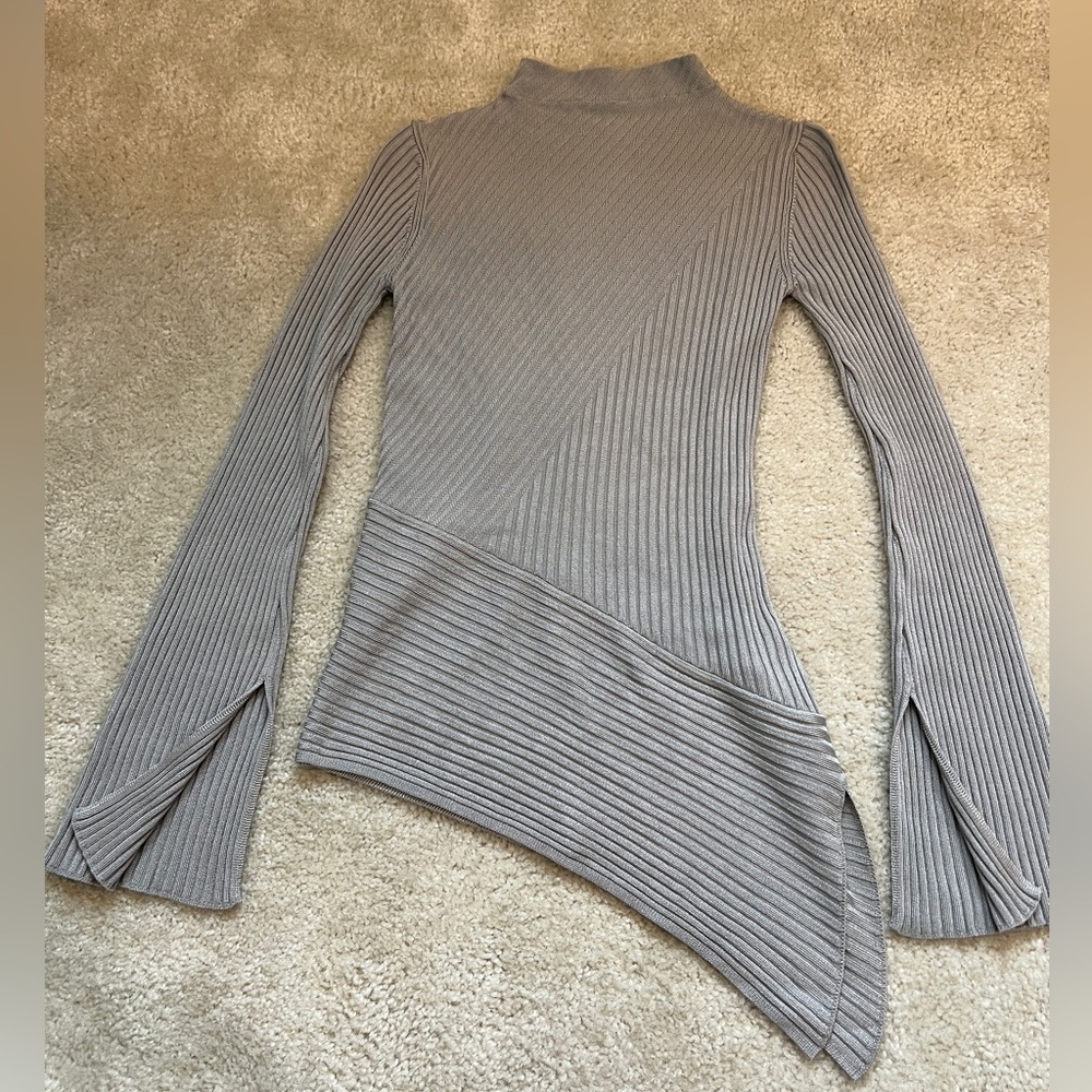 Topshop Ribbed Asymmetrical Long Sleeve Top in Light Gray